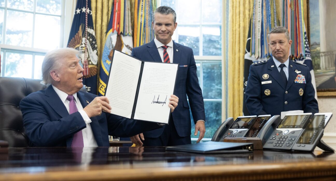 Donald Trump a semnat ordinul pentru noul nume al Pentagonului. „Am obținut pace datorită faptului că suntem puternici”