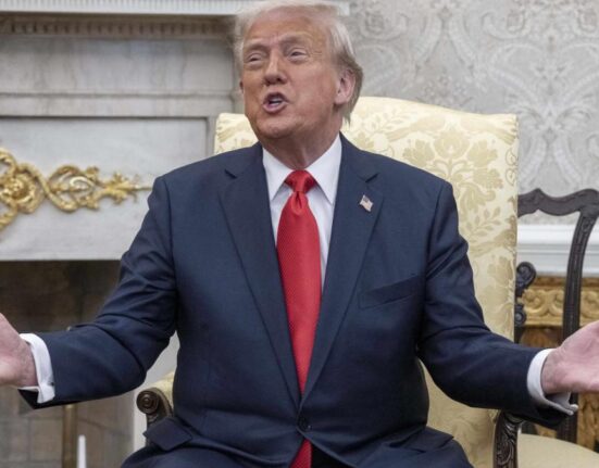 Trump ceartă UE pentru amenda dată Google și amenință cu taxe vamale de retorsiune