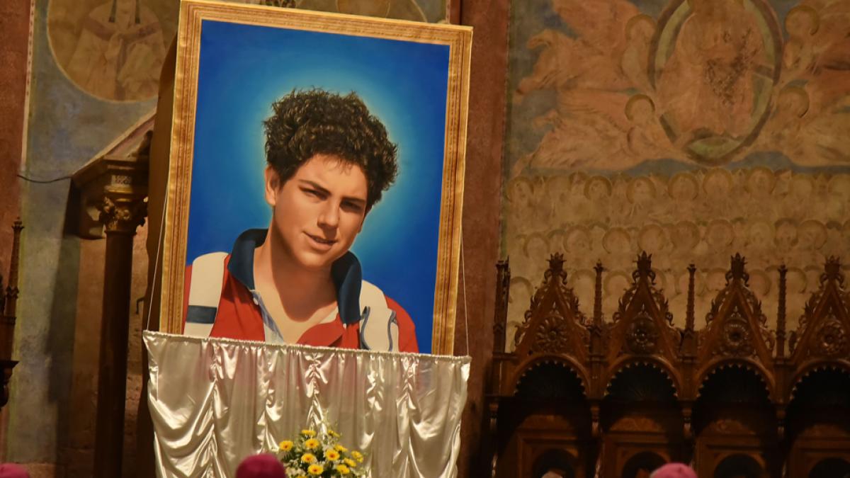 Carlo Acutis, „Influencerul lui Dumnezeu” va fi canonizat astăzi la Roma de Papa Leon