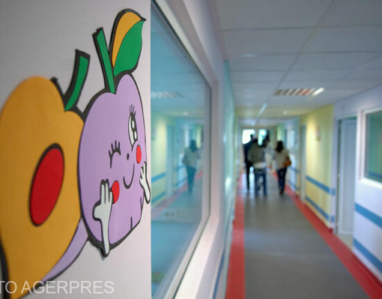 Ministerul Sănătăţii va primi bani ca să acopere toate tratamentele în străinătate de pe lista de aşteptare