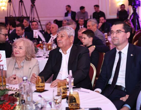 Azi, la GSP Live: ședință decisivă Lucescu