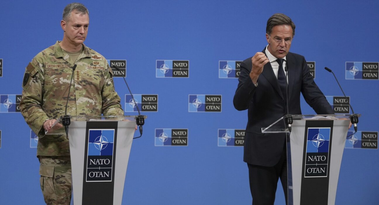 VIDEO Șeful NATO anunță că alianța va lansa o nouă misiune pentru întârirea flancului estic, după incursiunea dronelor rusești în Polonia. Rutte menționează și incidentele cu dronele căzute în România