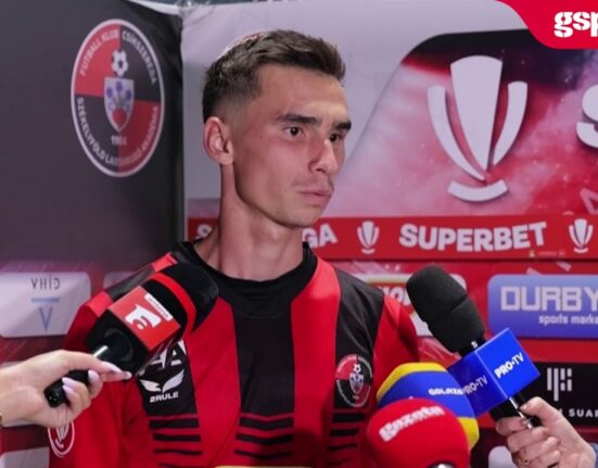 Csikszereda vs. FCSB 1-1 » Ervin Bakos, surprins că este vecin de clasament cu campioana României: „Atmosfera ne-a ajutat foarte mult”