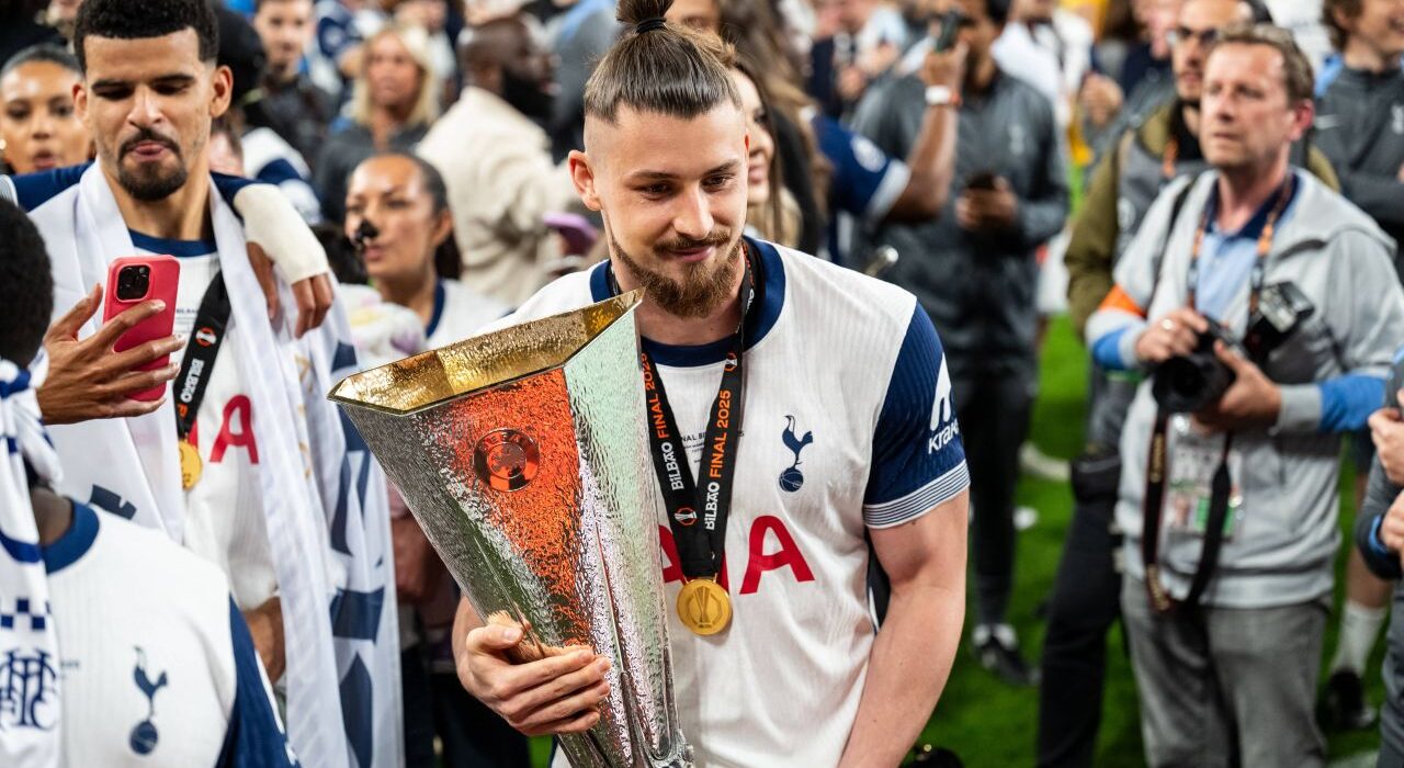 Când revine Radu Drăgușin pe teren: ”Atunci ar trebui să fie pregătit”