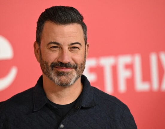 VIDEO Ce a spus mai exact Jimmy Kimmel în emisiunea care l-a scos din emisie. Nu doar o remarcă despre moartea lui Kirk, dar și o glumă despre Donald Trump