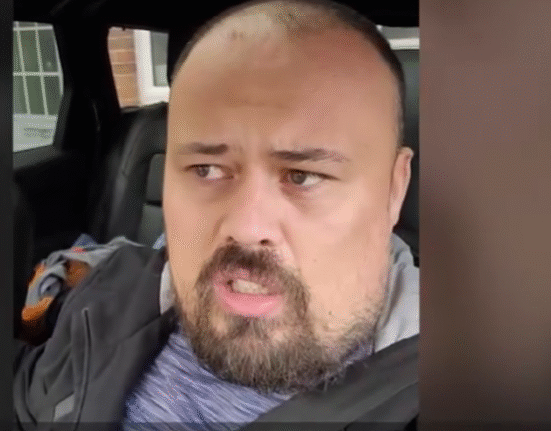 Suporterul lui Liverpool care s-a certat cu Simeone răspunde: „E un pic laș”.