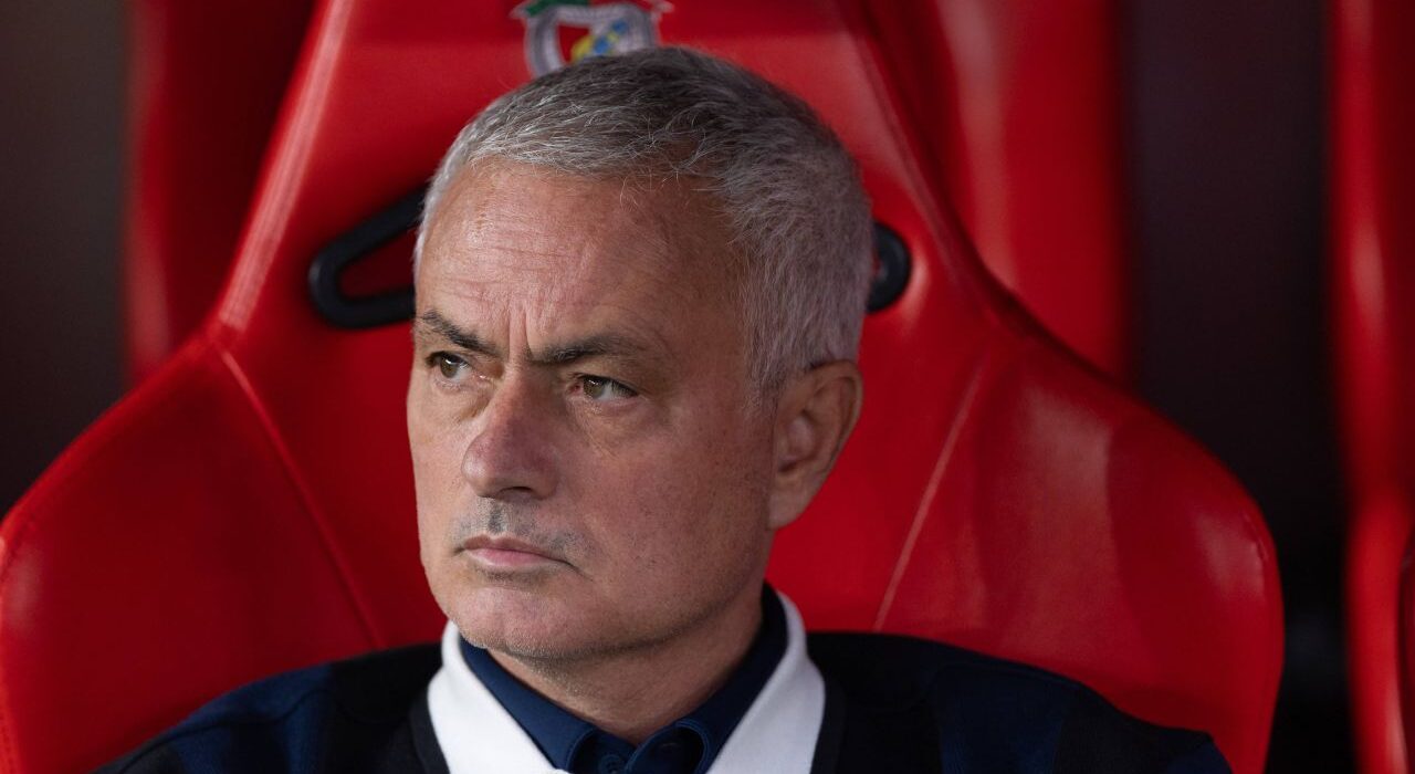 Jose Mourinho a bătut palma cu Benfica! Ce salariu va încasa la noua sa echipă