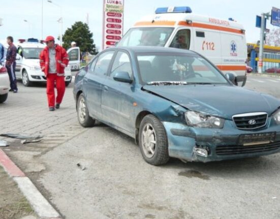 De ce merg românii așa tare în oraș? „Ia să fie amenzile uriașe, minim 1000 de euro, devin nemți”