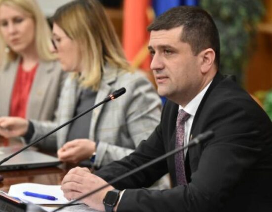 Ministrul Miruță anunță că România deține o resursă care le lipsește multora și care poate fi cheia independenței de China: Grafenul