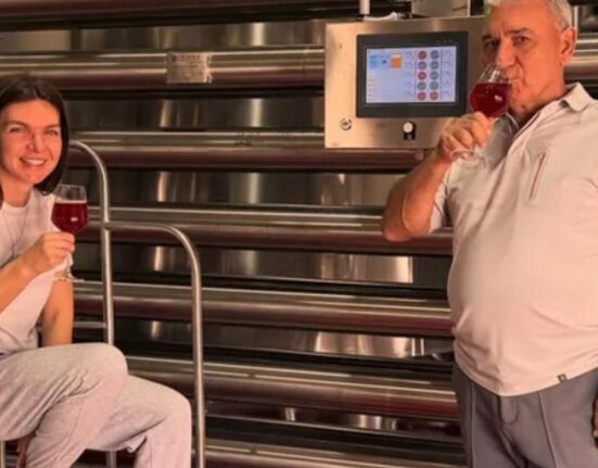 Pasiune transformată în business: Simona Halep își ajută tatăl în noua afacere. Domeniul surprinzător ales de Stere Halep