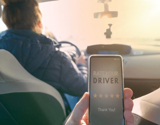 Firme de transport ridesharing, sub un val de controale ANAF și dosare penale DNA. Sute de milioane de lei, evaziune fiscală. Angajați ai unei platforme online, condamnați