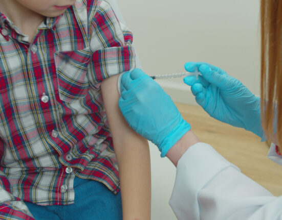 „Avem localități unde aproape toți copiii sunt nevaccinați”. Boala care a ucis 30 de copii români