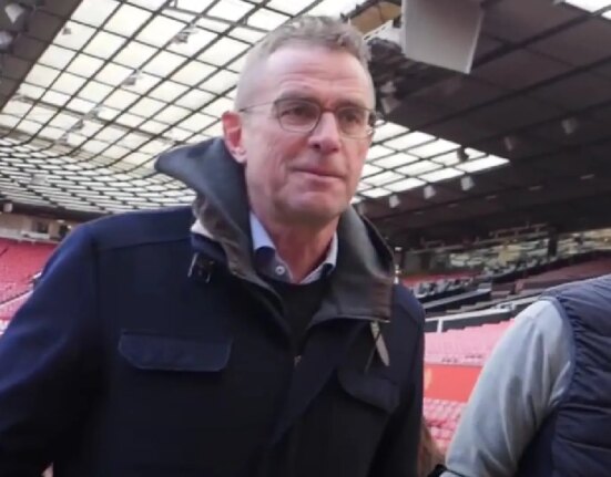 Selecționerul Ralf Rangnick rămâne în spital. Naţionala Austriei înfruntă România peste câteva zile