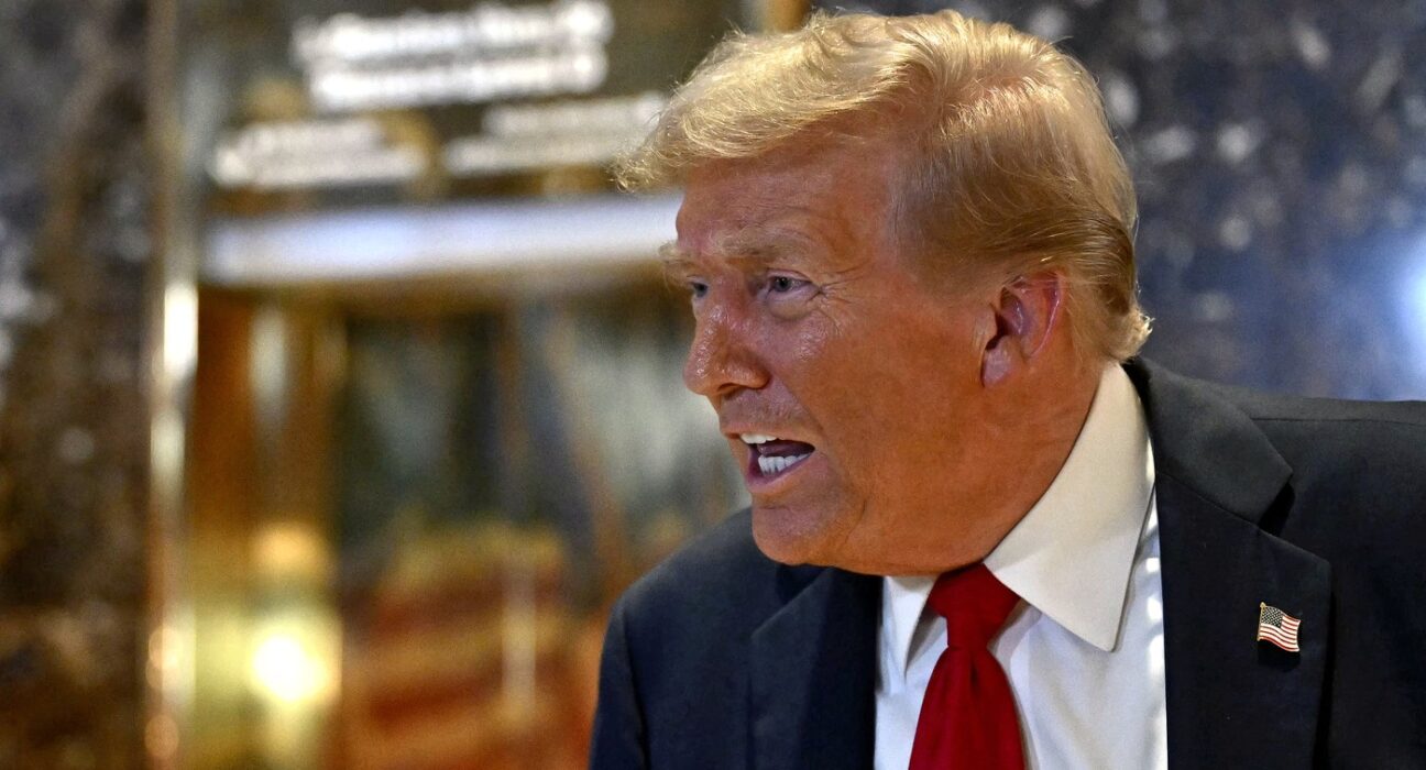 Donald Trump repetă afirmațiile despre Tylenol și vaccinuri și oferă și alte sfaturi de sănătate