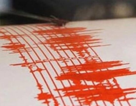 Cutremur în nord-vestul Chinei: 11 răniți și mii de clădiri avariate