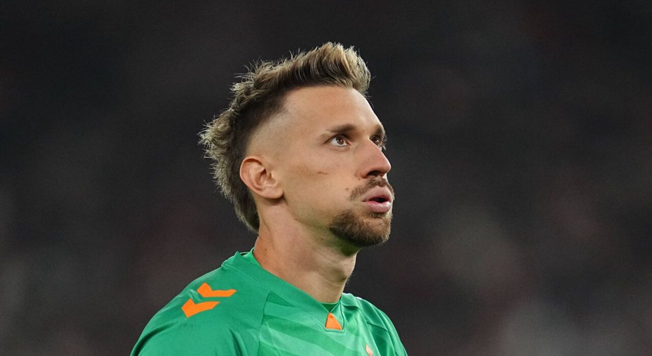 Ionuț Radu, „eroul fără pelerină”, premiat în LaLiga: „Mulțumesc, dar nu contează”