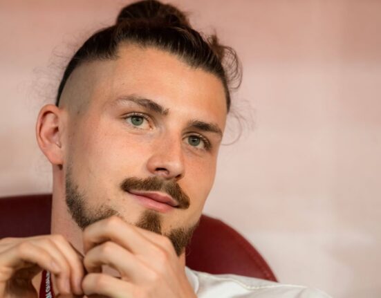 Managerul Thomas Frank, update în privința revenirii lui Radu Drăgușin