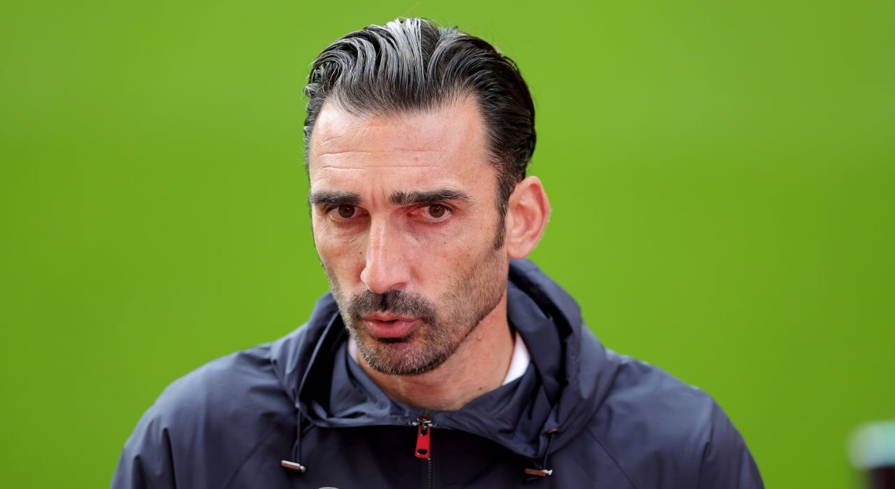 Elias Charalambous vine cu explicațiile: primul gol primit + ‘bodyguard’ pentru Vali Crețu