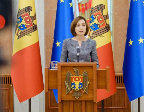 Ce cadouri de protocol a primit Maia Sandu: Cel mai scump dar a fost de la Macron. Cu ce a venit România