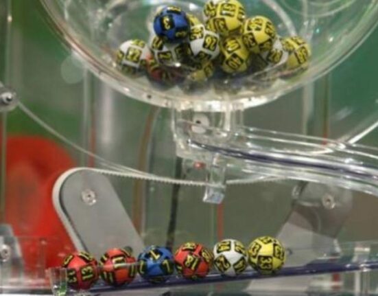 Reportul la Loto 6/49 depăşeşte 7,28 milioane euro, iar la Joker 6,68 milioane euro