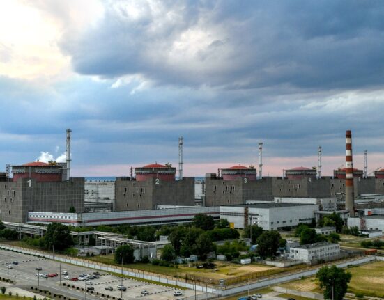 Bombardamente raportate la doar un kilometru de centrala nucleară Zaporojie. Avertismentul șefului AIEA