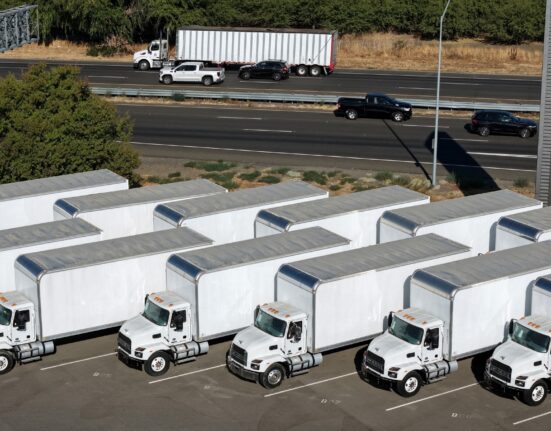 Trump vizează „concurența externă neloială”: O nouă taxă vamală, de 25%, a fost impusă de la 1 noiembrie