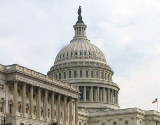 Criza continuă în SUA: Senatul eșuează pentru a cincea oară să pună capăt blocajului guvernamental