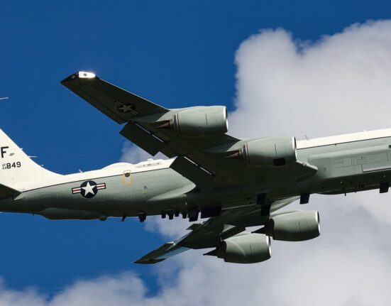 Un avion spion american dă târcoale enclavei ruse Kaliningrad, pe fondul tensiunilor tot mai mari cu Rusia