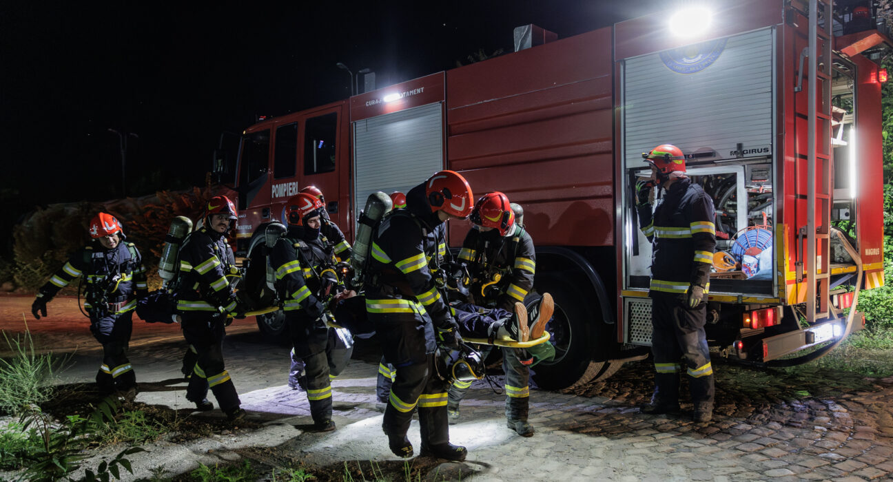 Codul roșu – Barbara – Ciclonul neîncrederii în România. „Problema cu prevenția e că, dacă funcționează, pare o exagerare” / Legătura cu pandemia COVID și cu diferitele tipuri de vaccinare