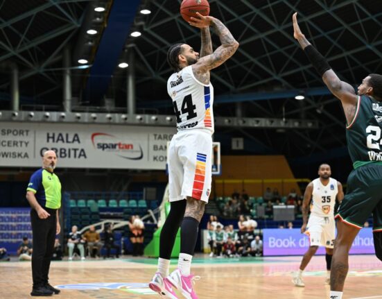 Slask Wroclaw – U-BT Cluj-Napoca, duel important în EuroCup » Prima repriză a fost dominată de campioana României