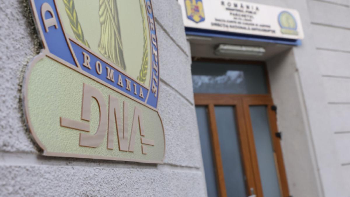 Şefa Spitalului Militar Central, plasată sub control judiciar, după audierea la DNA. Cauțiune de 1 milion de lei