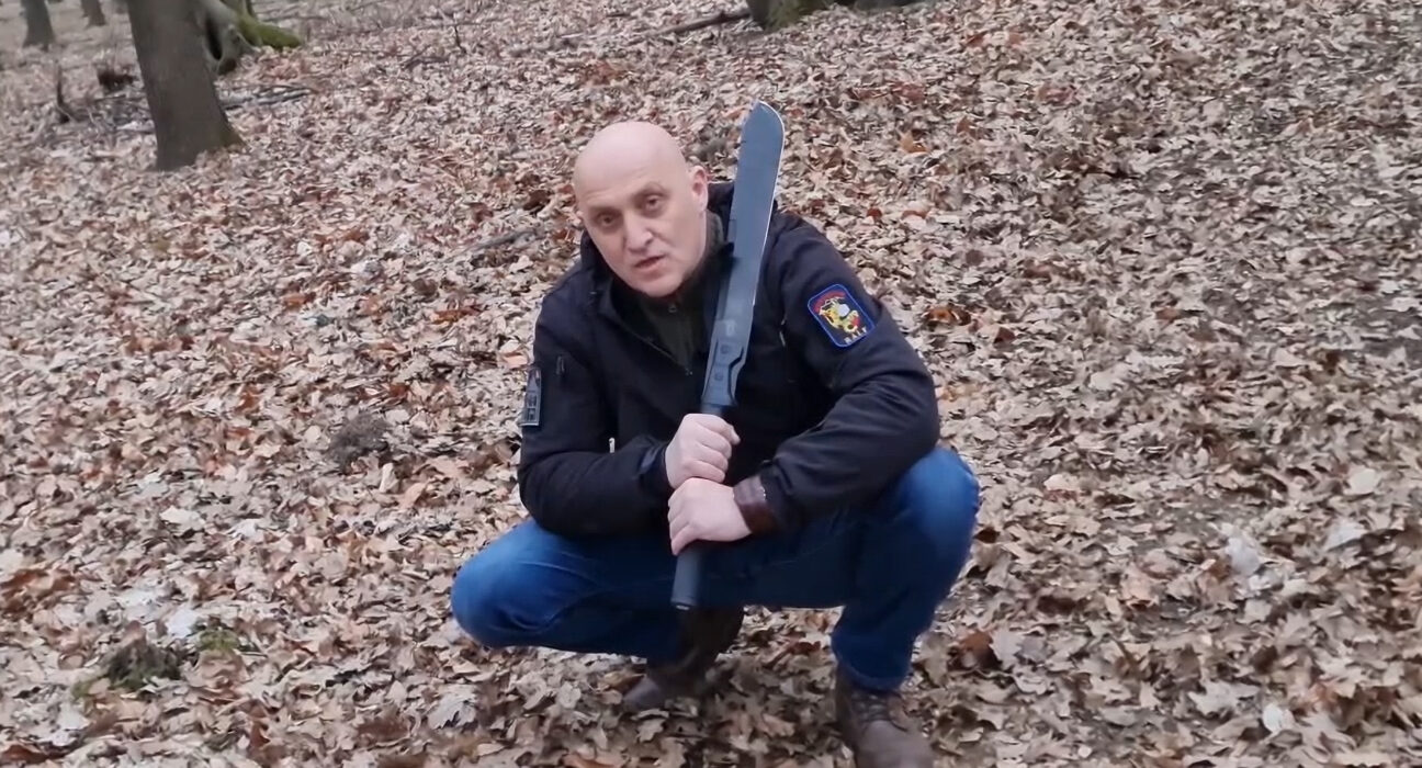 Procurorul general anunţă că se anchetează modul în care armamentul şi banii lui Horaţiu Potra au intrat în România: „Cu sprijinul probabil al unor funcţionari”