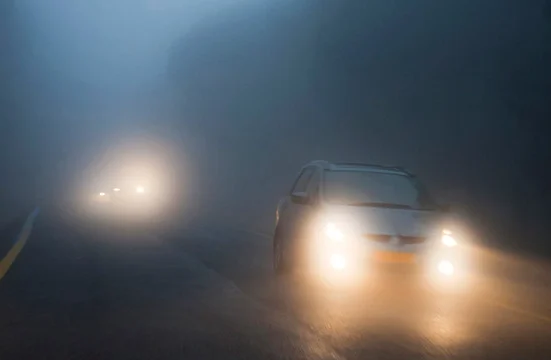 Ceață densă pe drumurile din România: Meteorologii au emis cod galben