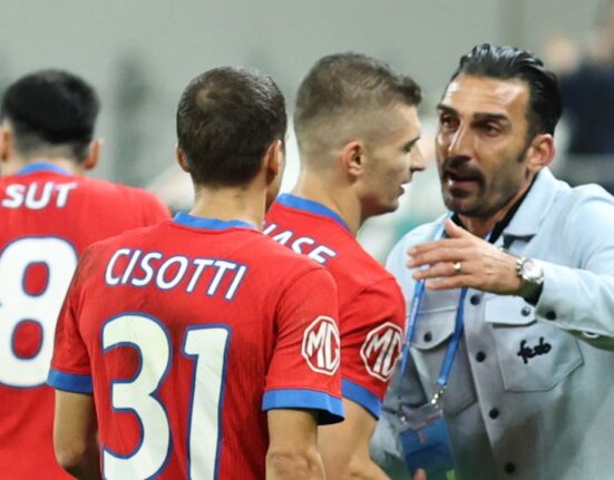 Patru absenți de calibru! FCSB, cu defensiva în pioneze, înaintea meciului cu Metaloglobus