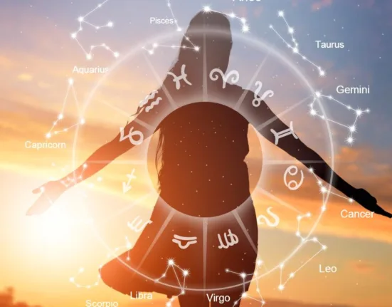 Horoscop 18 octombrie 2025. O sâmbătă de vis pentru o zodie