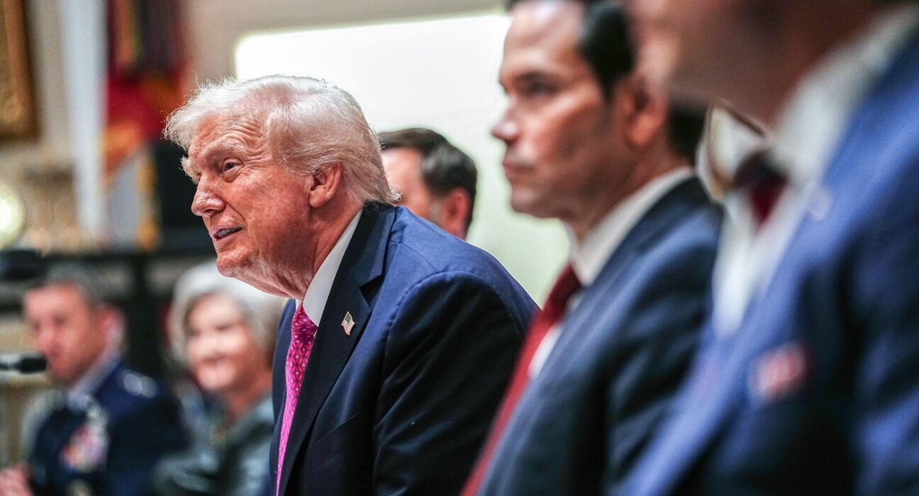 VIDEO Momentul în care Trump scapă o înjurătură în conferința de presă cu Zelenski