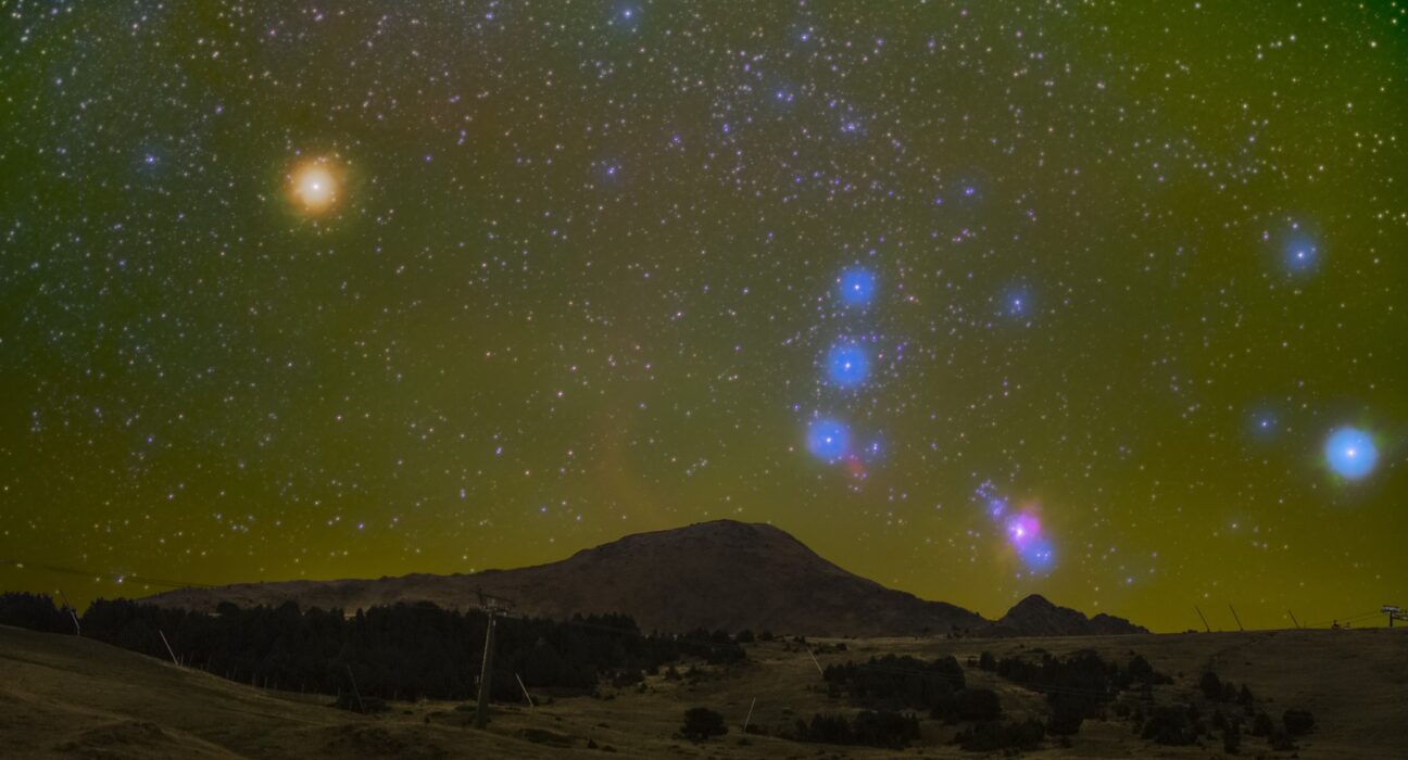 Ploaia de meteori orionide: Când este vizibil în România acest fenomen astronomic