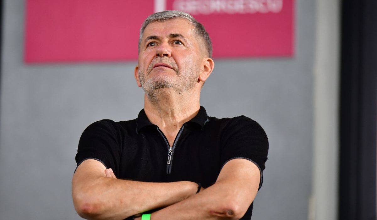 Valeriu Iftime, sfat pentru patronul de la FCSB: „Nu vrea să facă asta. Se face de râs până la pământul pământului”