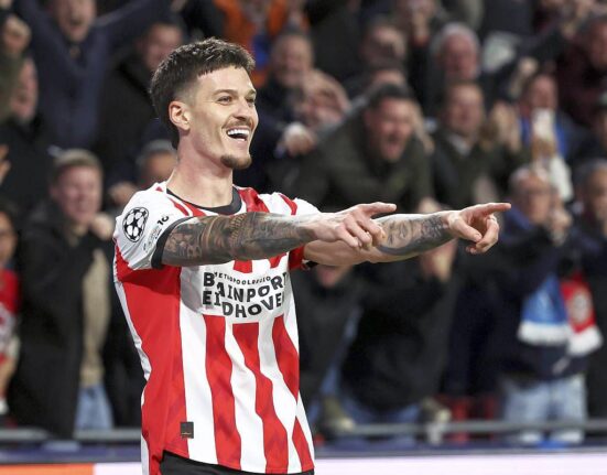 „Dennis Man a strălucit!” » Aplauze în Olanda pentru prestația de gală din PSV
