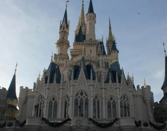 Tragedie la Disney World: Un oaspete a murit misterios în timpul vizitei