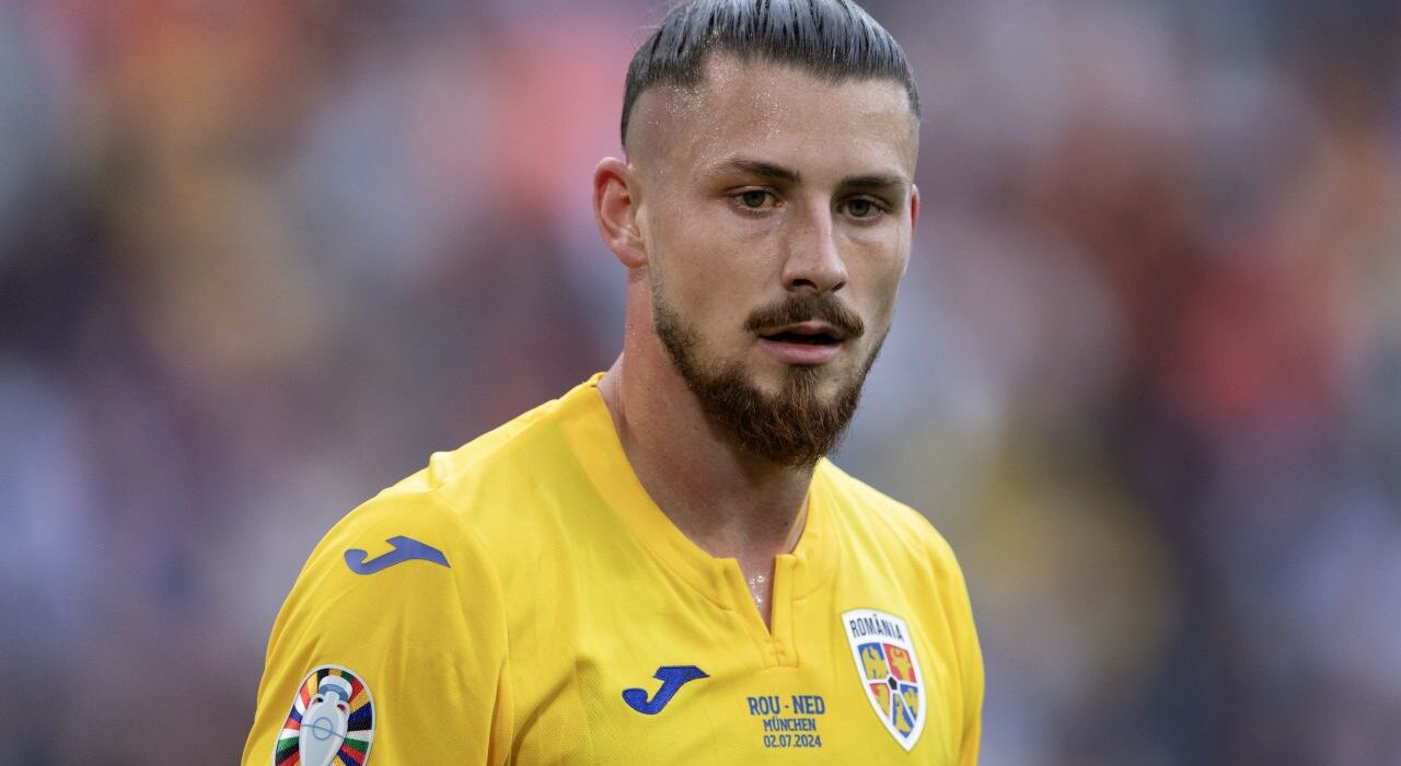 Tottenham îl condiționează pe Mircea Lucescu! Scenariul în care Radu Drăgușin ar putea reveni la națională