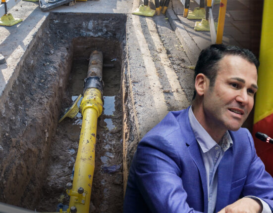 Cine poate închide drumurile construite de primarul Negoiță peste magistrale de gaz. Transgaz, care a dat în judecată primăria Sectorului 3, subliniază că există riscul ca țevile să se fisureze 