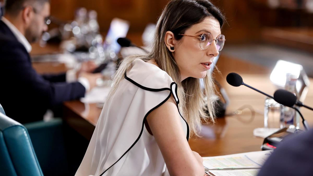 Buzoianu: Să aruncăm în stânga și în drepta cu vouchere nu ne duce nicăieri