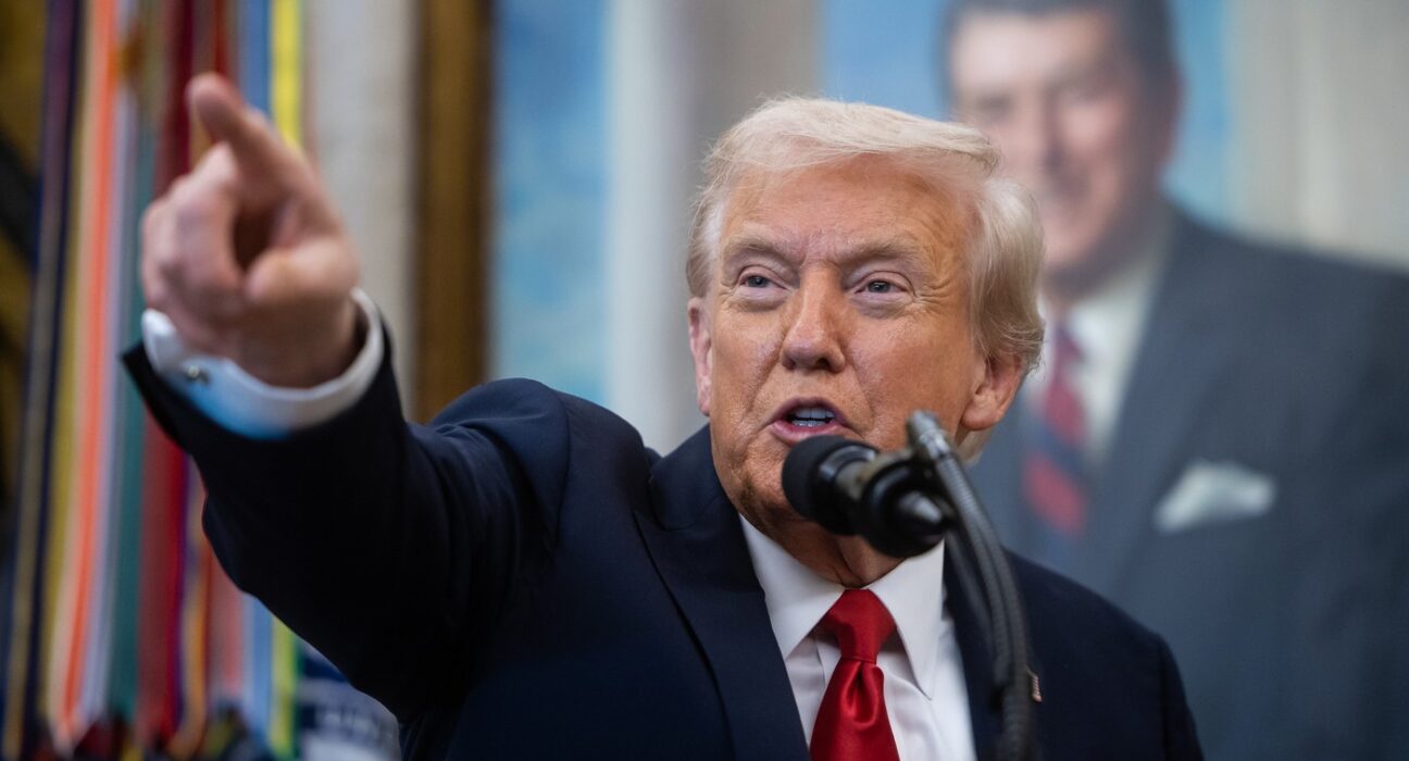 Cu ieșirea guvernului american din „shutdown” la orizont, Trump revendică „o mare victorie” în fața democraților