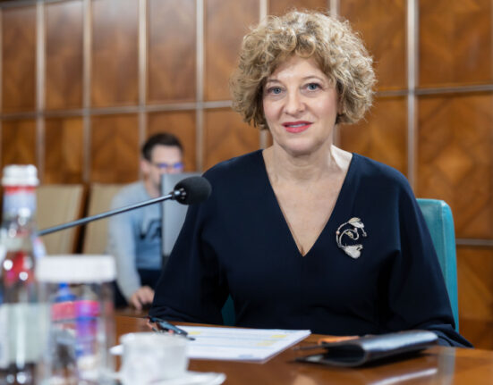 Peste 15.000 de persoane au semnat o scrisoare deschisă împotriva demersului CSM în cazul Oanei Gheorghiu: „Magistraţii nu sunt o categorie vulnerabilă şi defavorizată”