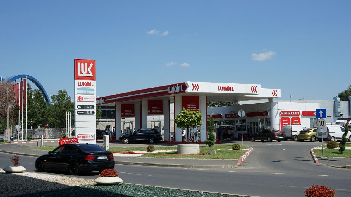 Ministrul Energiei: România trebuie să preia controlul asupra Lukoil