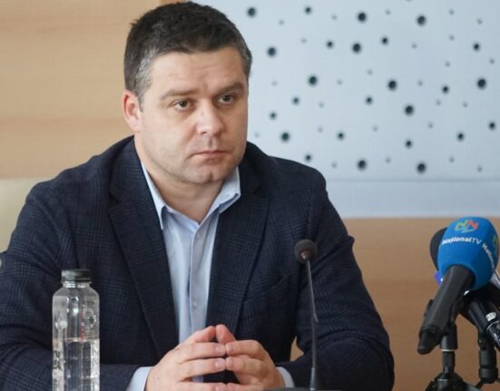 Ciucu vorbește despre un candidat comun împotriva suveraniștilor: Alexandrescu crește vertiginos