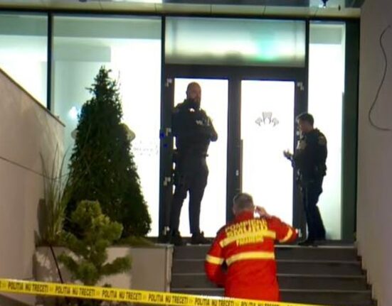 Dosarul privind moartea fetiţei de doi ani într-o clinică stomatologică, preluat de Parchetul de pe lângă Tribunalul Bucureşti