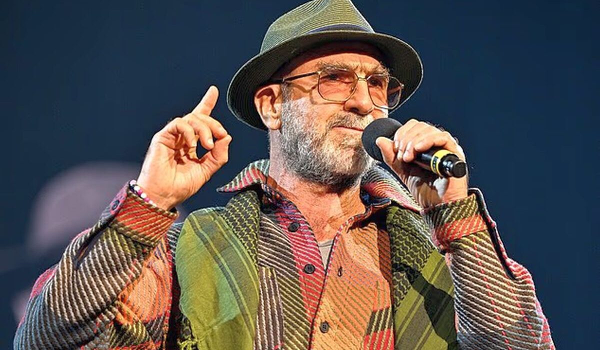 Eric Cantona l-a „mitraliat” pe proprietarul de la Manchester United: „A distrus stilul creat de Ferguson”