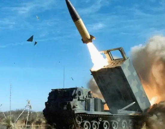 Ucraina recunoaşte oficial folosirea rachetelor americane ATACMS pe teritoriul Rusiei